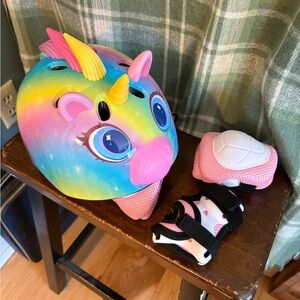 Colorful Unicorn Kids Helmet and Pads Set